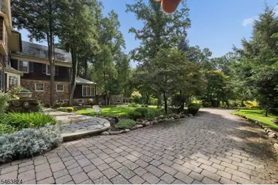 105 Rensselaer Rd, Essex Fells, NJ 07021 - Photo 37