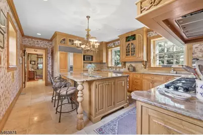 105 Rensselaer Rd, Essex Fells, NJ 07021 - Photo 9