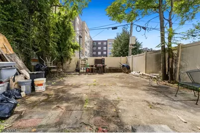174 Chapman St, Orange, NJ 07050 - Photo 25
