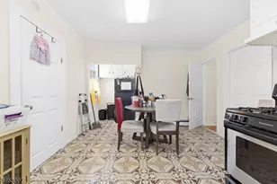 174 Chapman St, Orange, NJ 07050 - Photo 11