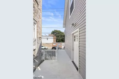 6035 Buchanan Pl, West New York, NJ 07093 - Photo 3