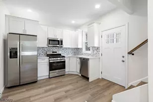 6035 Buchanan Pl, West New York, NJ 07093 - Photo 5
