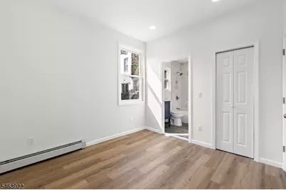 6035 Buchanan Pl, West New York, NJ 07093 - Photo 9