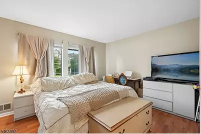 11 Stevens Court, Bedminster Township, NJ 07921 - Photo 13