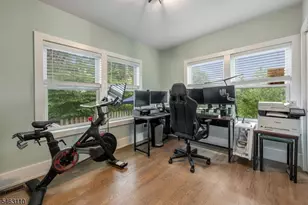 92 Hillcrest Ave, Morris Township, NJ 07960 - Photo 9