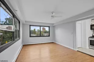 82 Garfield Ave, Jersey City, NJ 07305 - Photo 5