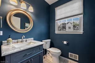 31 Twombly Ct, Morristown, NJ 07960 - Photo 15
