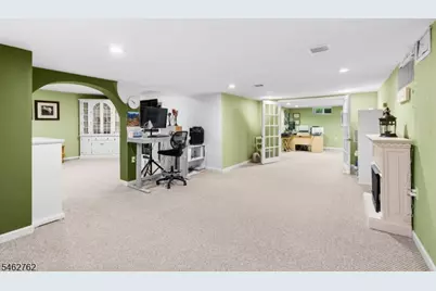 96 Carol Pl, Wayne, NJ 07470 - Photo 35