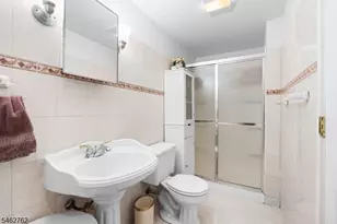 96 Carol Pl, Wayne, NJ 07470 - Photo 39