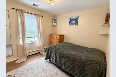 527 Valentine St, Hackettstown, NJ 07840 - Photo 13