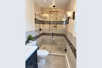 527 Valentine St, Hackettstown, NJ 07840 - Photo 9