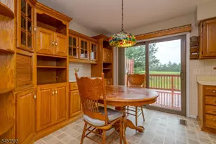 243 Spruce Ct, Raritan Township, NJ 08822 - Photo 9