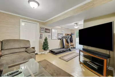 21 Aldrin Dr, Wanaque, NJ 07465 - Photo 29