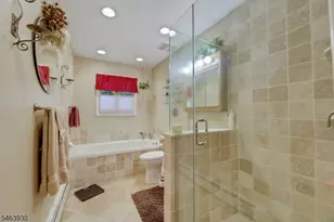 21 Aldrin Dr, Wanaque, NJ 07465 - Photo 17