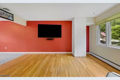 21 Aldrin Dr, Wanaque, NJ 07465 - Photo 5