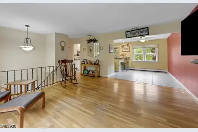 21 Aldrin Dr, Wanaque, NJ 07465 - Photo 7