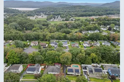 21 Aldrin Dr, Wanaque, NJ 07465 - Photo 45