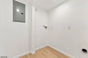 152 Glenwood Ct, Union Township, NJ 07083 - Photo 29