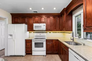 14 White Meadow Rd, Rockaway Township, NJ 07866 - Photo 9