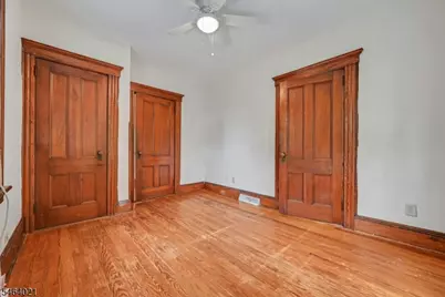 370 Sicomac Ave, Wyckoff Township, NJ 07481 - Photo 15