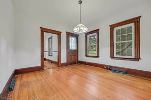 370 Sicomac Ave, Wyckoff Township, NJ 07481 - Photo 9