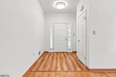 15 Champlain Way, Franklin Township, NJ 08823 - Photo 7