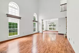 15 Champlain Way, Franklin Township, NJ 08823 - Photo 5