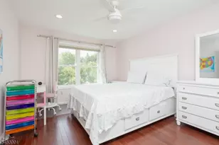 10 DeCroce Ct, Parsippany, NJ 07054 - Photo 17