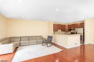 10 DeCroce Ct, Parsippany, NJ 07054 - Photo 9