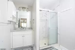 10 DeCroce Ct, Parsippany, NJ 07054 - Photo 15