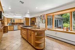 186 Laauwe Ave, Wayne, NJ 07470 - Photo 11