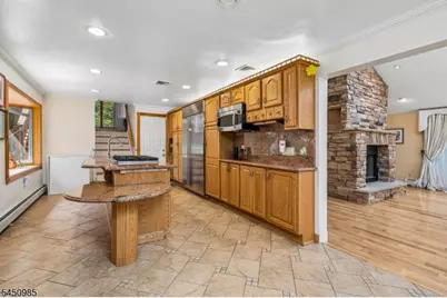 186 Laauwe Ave, Wayne, NJ 07470 - Photo 17
