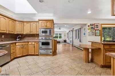 186 Laauwe Ave, Wayne, NJ 07470 - Photo 7