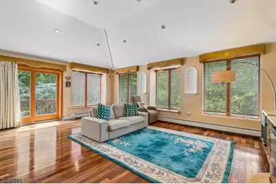 186 Laauwe Ave, Wayne, NJ 07470 - Photo 19