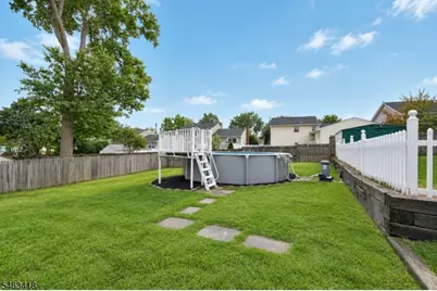 333 Foxwood Rd, Union Township, NJ 07083 - Photo 25