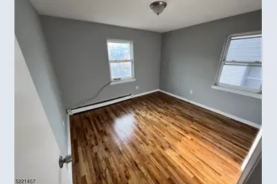 213 S 2nd St, Elizabeth, NJ 07206 - Photo 3