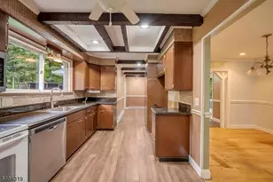 10 Hunters Ln, Byram Township, NJ 07821 - Photo 13