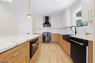176 Garfield Pl, Maplewood, NJ 07040 - Photo 11