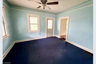 31 Fourth St, Hillsborough Township, NJ 08821 - Photo 7