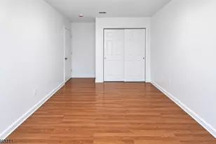 63 Hobson St, Newark, NJ 07112 - Photo 3