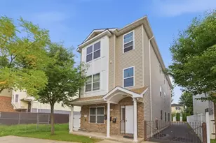 572 S 11th St, Newark, NJ 07103 - Photo 1