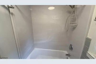 19 Dartmouth Ave #2B, Bridgewater, NJ 08807 - Photo 9
