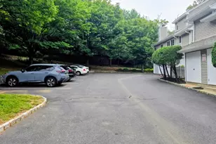 41 Stevens Ct, Bedminster Township, NJ 07921 - Photo 3