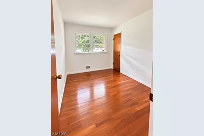 627 Warfield Rd, North Plainfield, NJ 07063 - Photo 9
