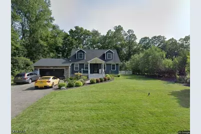 102 Stadelman Ave, Belvidere, NJ 07823 - Photo 1