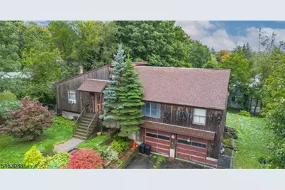 23 Glenridge Rd, West Milford, NJ 07421 - Photo 3
