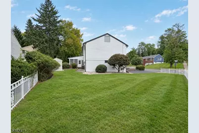 33 Woodhull Ave, West Orange Township, NJ 07052 - Photo 23