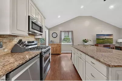 267 Ellis Rd, Holland Township, NJ 08848 - Photo 15