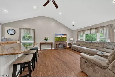 267 Ellis Rd, Holland Township, NJ 08848 - Photo 7