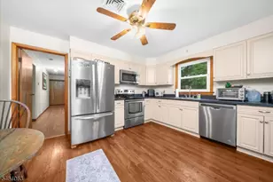 154 Old Croton Rd, Raritan Township, NJ 08822 - Photo 5